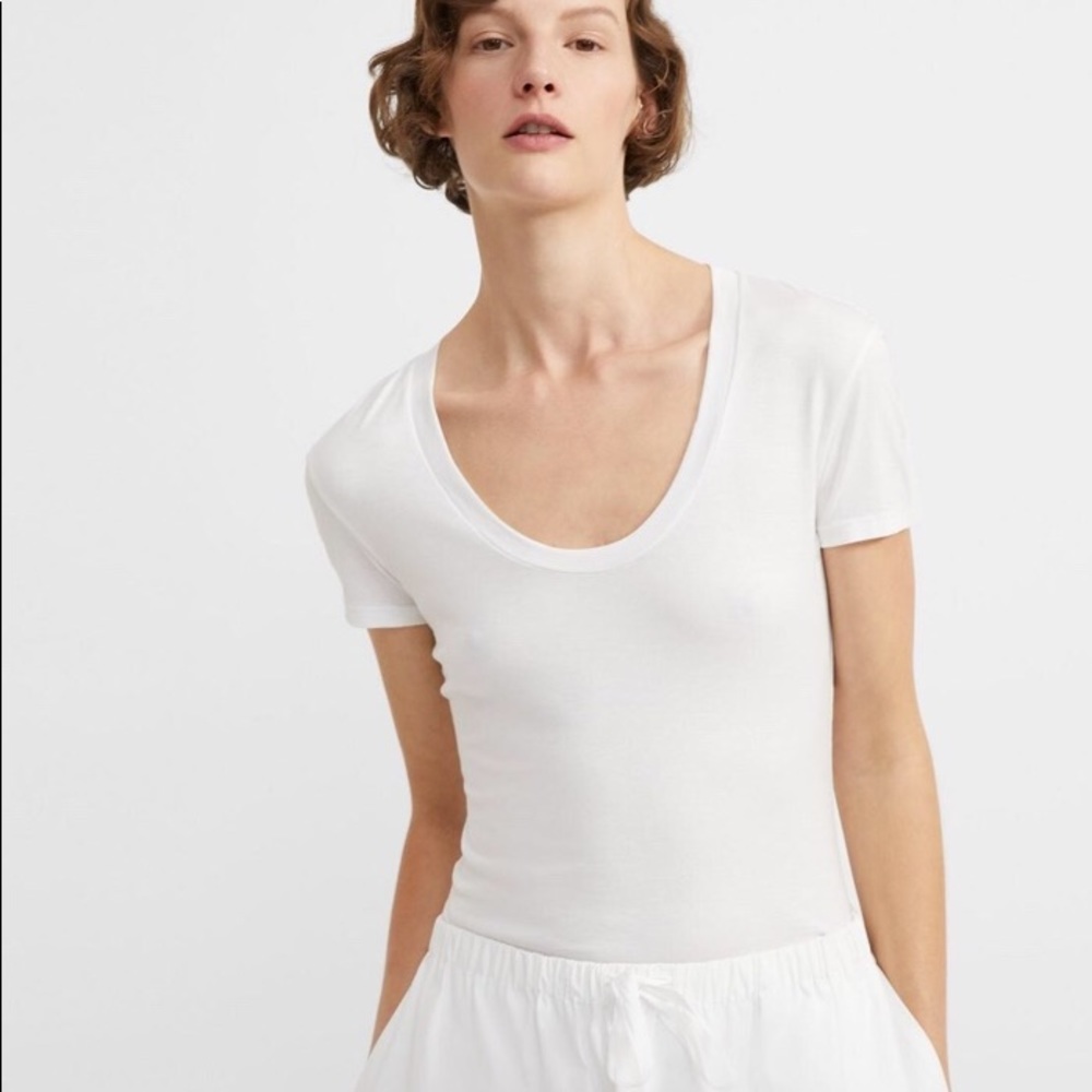 A.L.I.K.E. white crew neck T-shirt never worn. - Picture 2 of 4